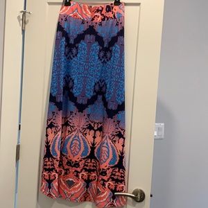 New without tags Boho Maxi skirt size M